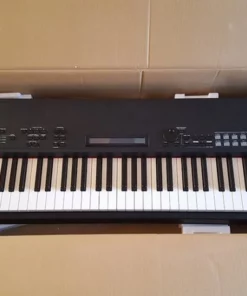 YAMAHA CP40 (USED)