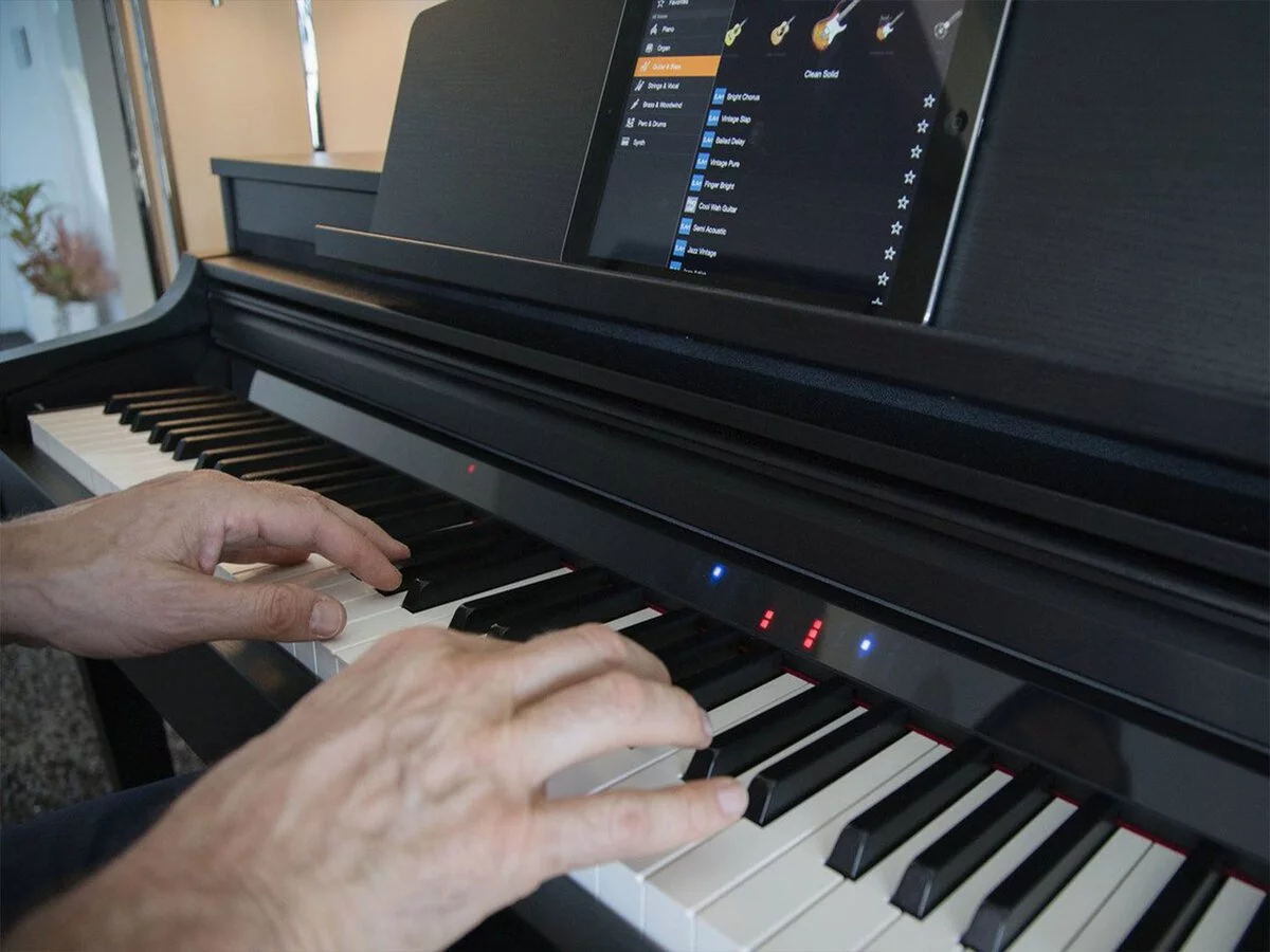 YAMAHA CSP-150 B - Nah Music
