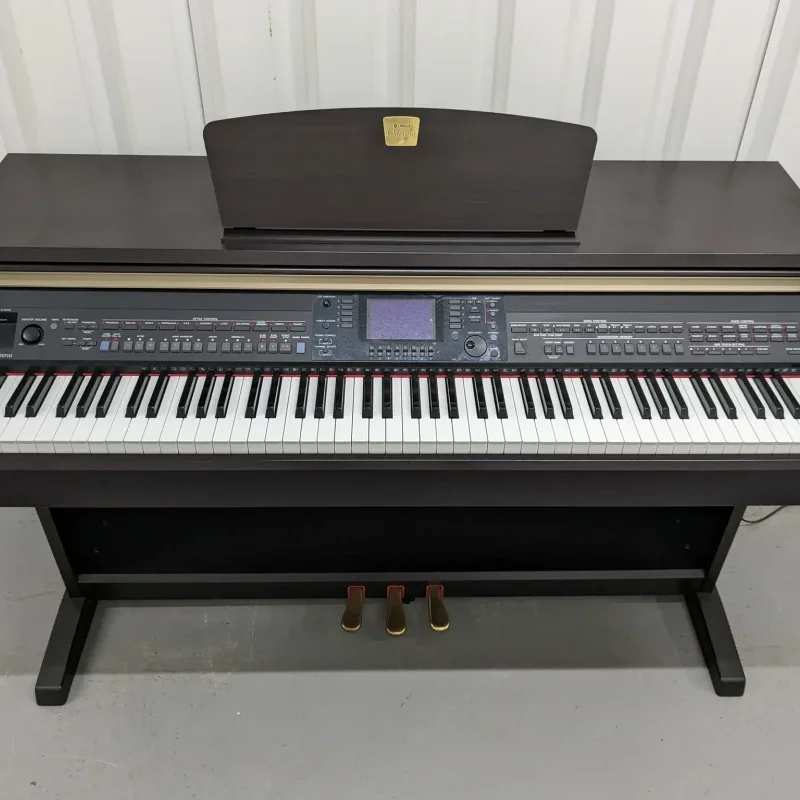 Đàn piano Yamaha YAMAHA CVP-501 – Chi tiết bàn phím