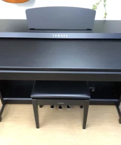 YAMAHA CVP-601 B