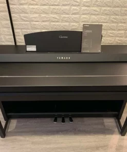 YAMAHA CVP-705 B