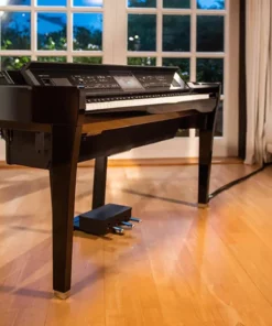 YAMAHA CVP-809 PE (USED)