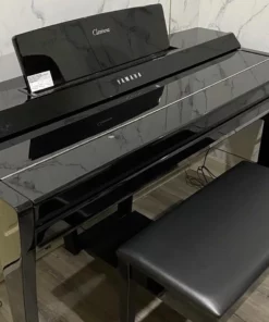 YAMAHA CVP-809