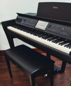 Yamaha CVP-909 B