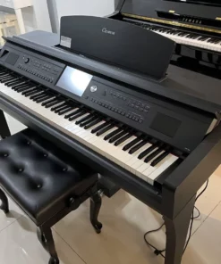 YAMAHA CVP-709 B