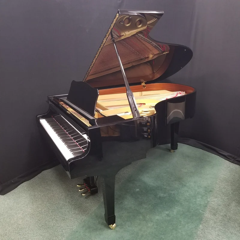YAMAHA G5 WH