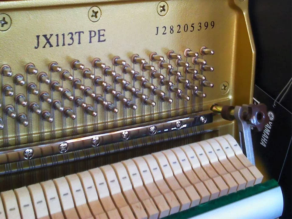 Đàn piano Yamaha YAMAHA JX113T SC2 – Chi tiết bàn phím
