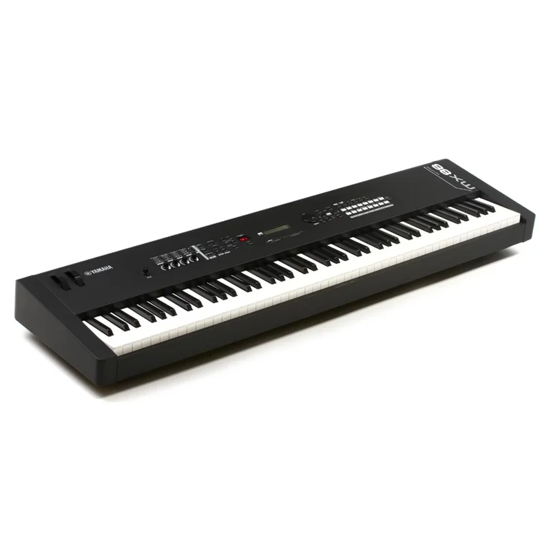 Yamaha MOTIF MX88 tại showroom Nah Music