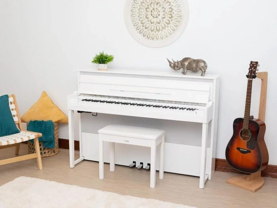 YAMAHA NU1X PBW