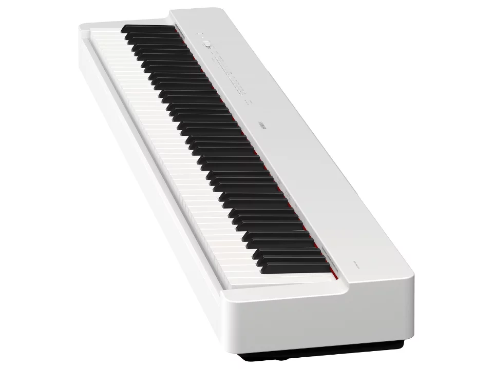 YAMAHA P-223