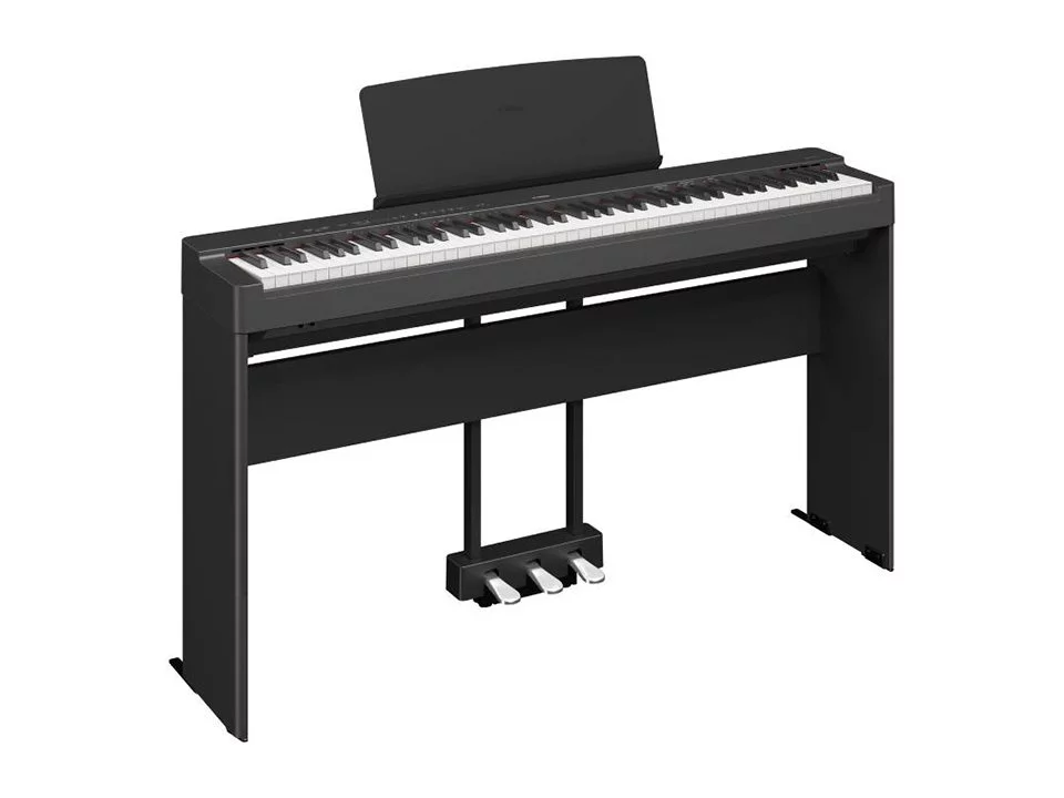 YAMAHA P-225B tại Nah Music TP.HCM – Không gian trưng bày