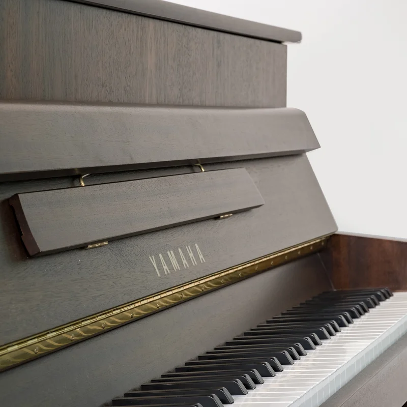 YAMAHA P110 WN – Toàn cảnh thiết kế tại Nah Music