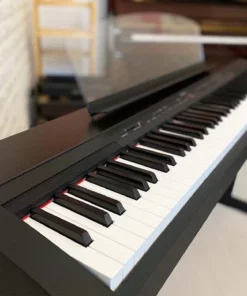YAMAHA P-140
