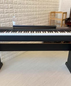 YAMAHA P-140