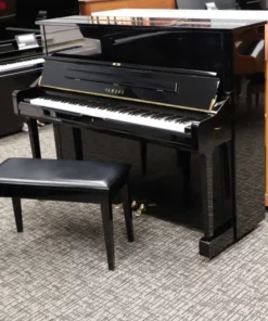 YAMAHA U1 PE (Used)