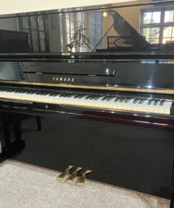 YAMAHA U1 PM