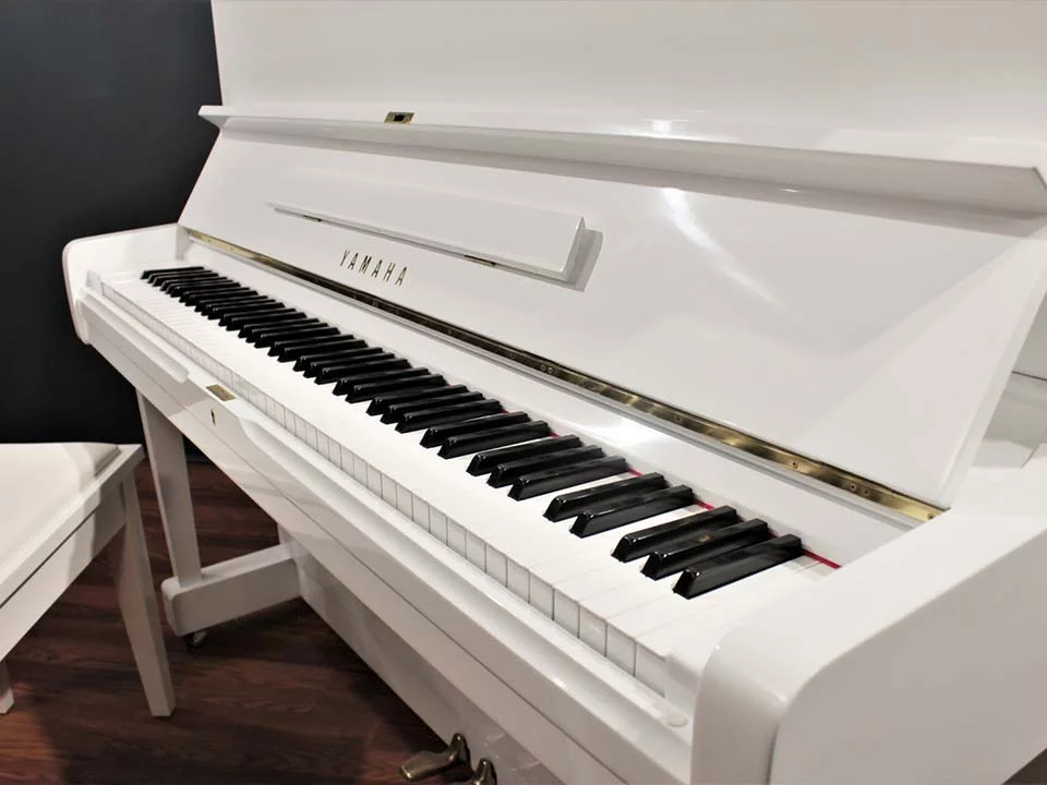 YAMAHA U1 Wh - Nah Music