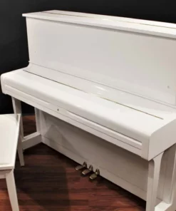 YAMAHA U1 Wh