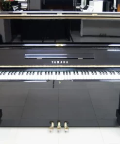 YAMAHA U1H WH