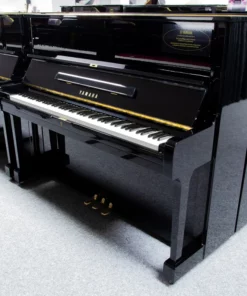 YAMAHA U1H WH