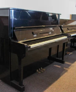 YAMAHA U1H