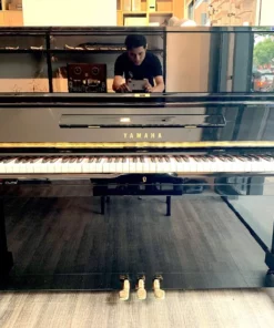 YAMAHA U1H