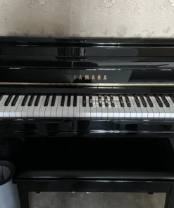 YAMAHA U1J PE (USED)