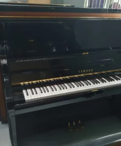 YAMAHA U2H