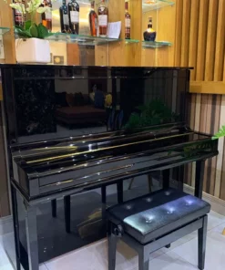 YAMAHA U30A