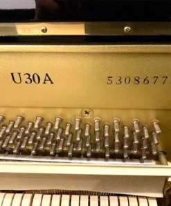 YAMAHA U30A