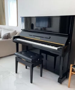 YAMAHA U30BL