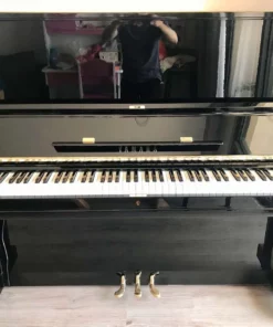 YAMAHA U3G