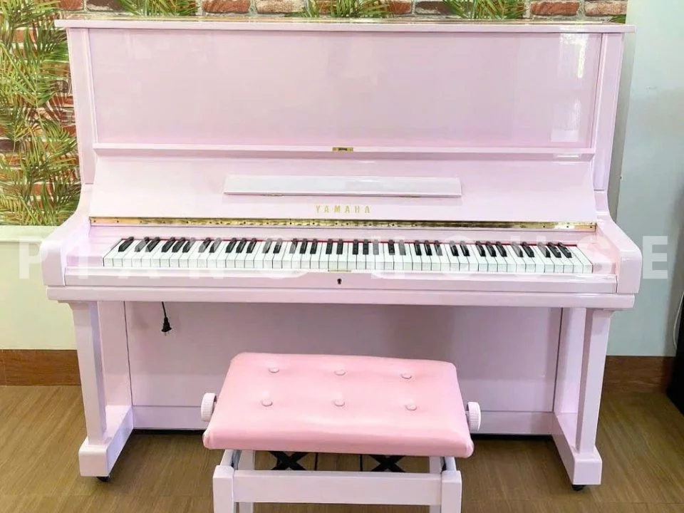 YAMAHA U3H Pink Pastel
