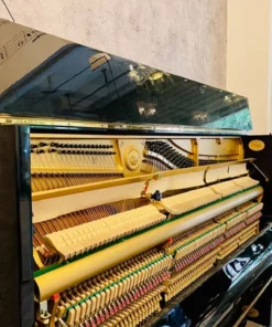 YAMAHA U3M