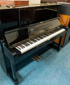 YAMAHA UX
