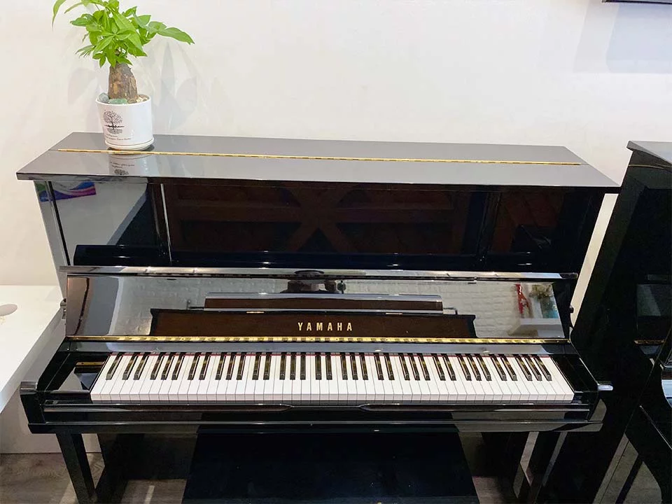 YAMAHA UX10BL - Nah Music