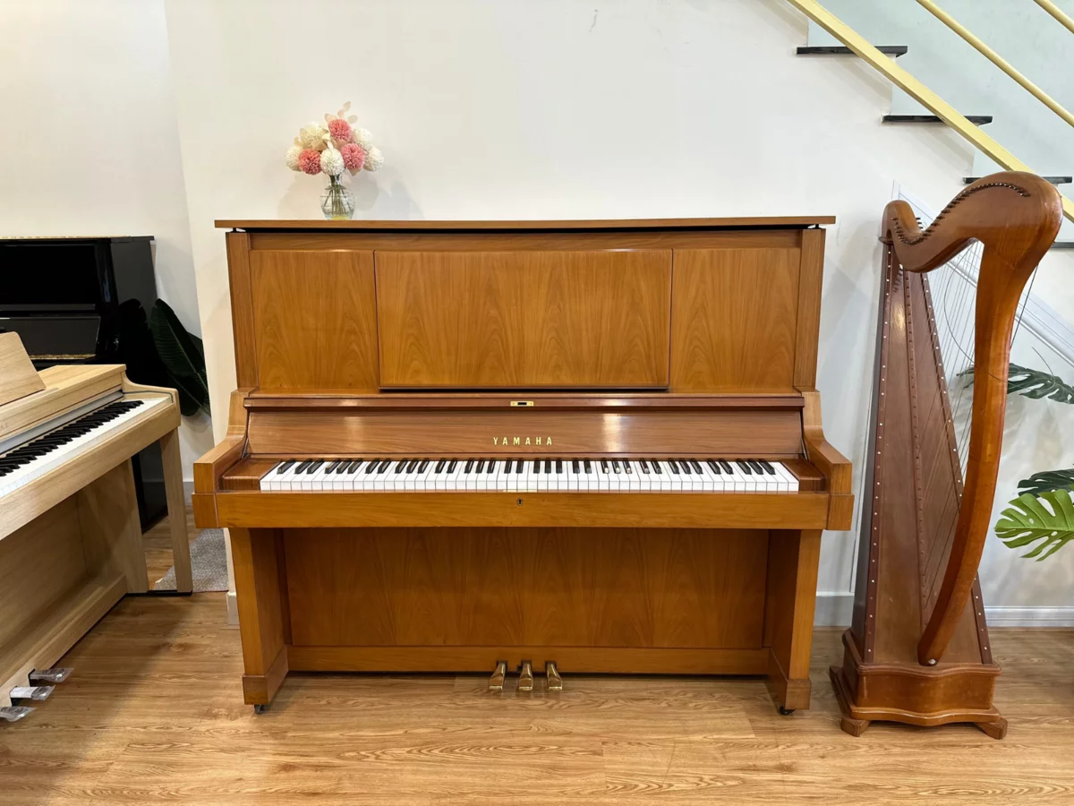 YAMAHA W101 Wn – Toàn cảnh thiết kế tại Nah Music