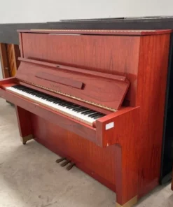 YAMAHA W104