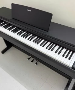 YAMAHA YDP-142 B