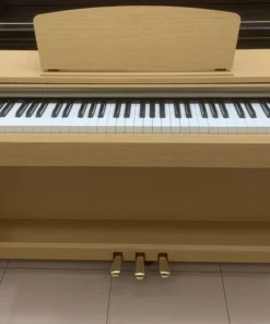 YAMAHA YDP-161 C