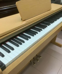 YAMAHA YDP-161 C
