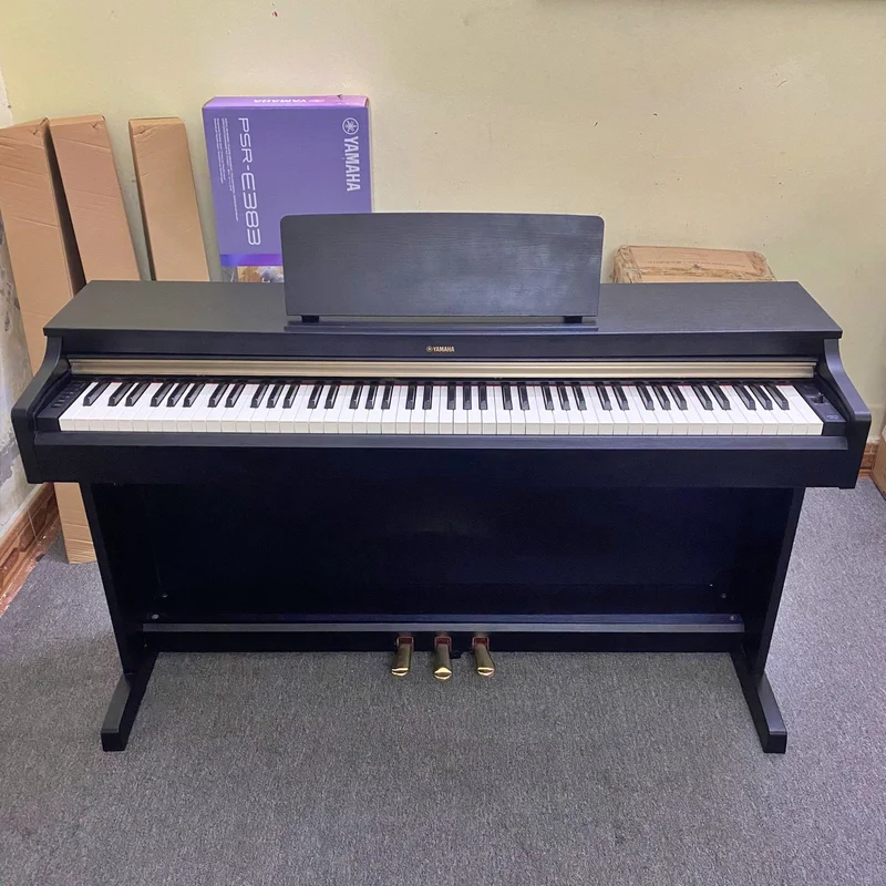 YAMAHA YDP-162 R