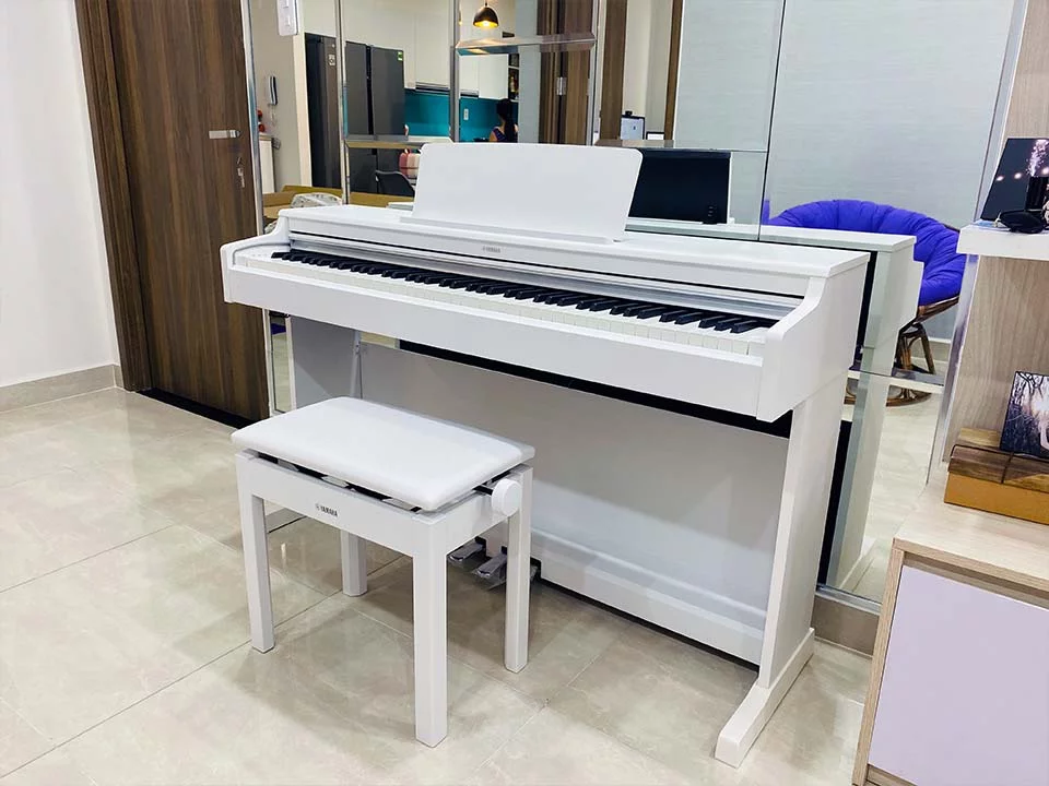 YAMAHA YDP-164 WH - Nah Music