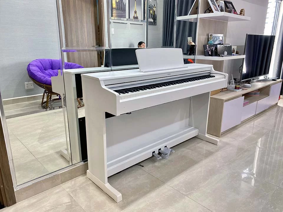 YAMAHA YDP-164 WH - Nah Music