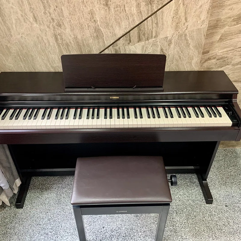 YAMAHA YDP-165 R (USED)
