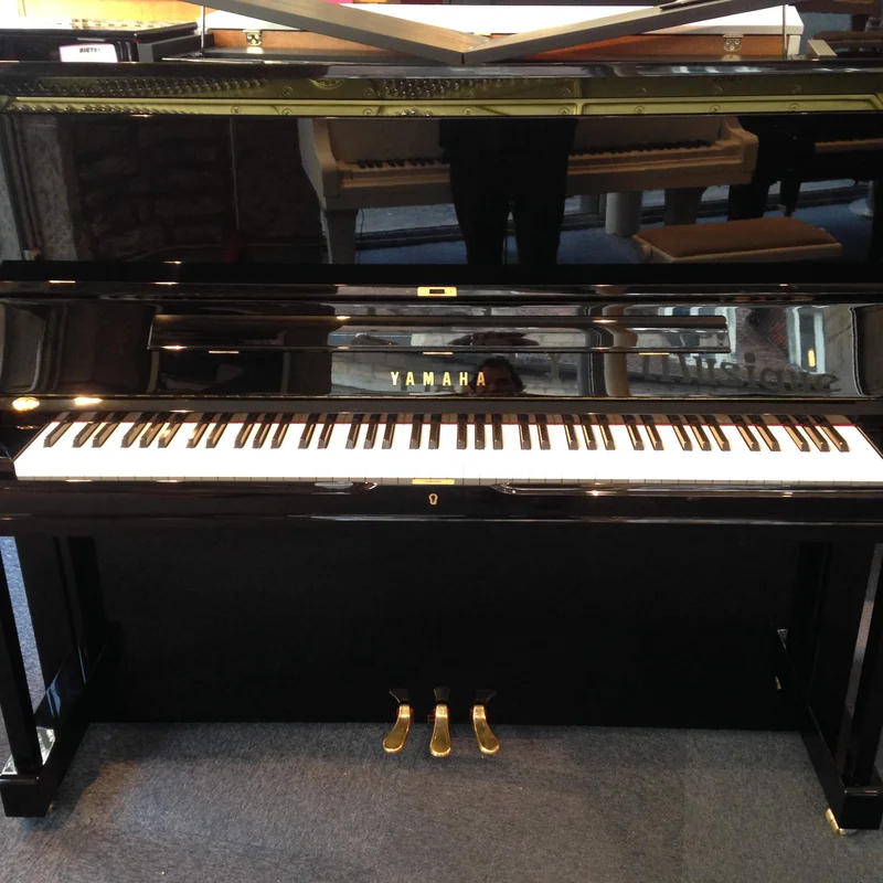 Review YAMAHA YUS1 SE – Hình ảnh thực tế tại showroom Nah Music