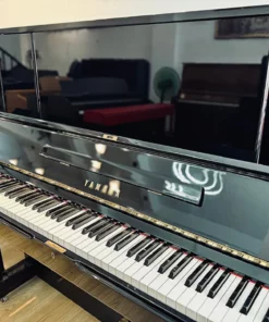 YAMAHA YUX
